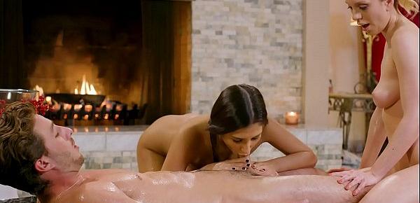  NuruMassage Gianna Dior Convinces Her Friends To Have A Threesome Massage